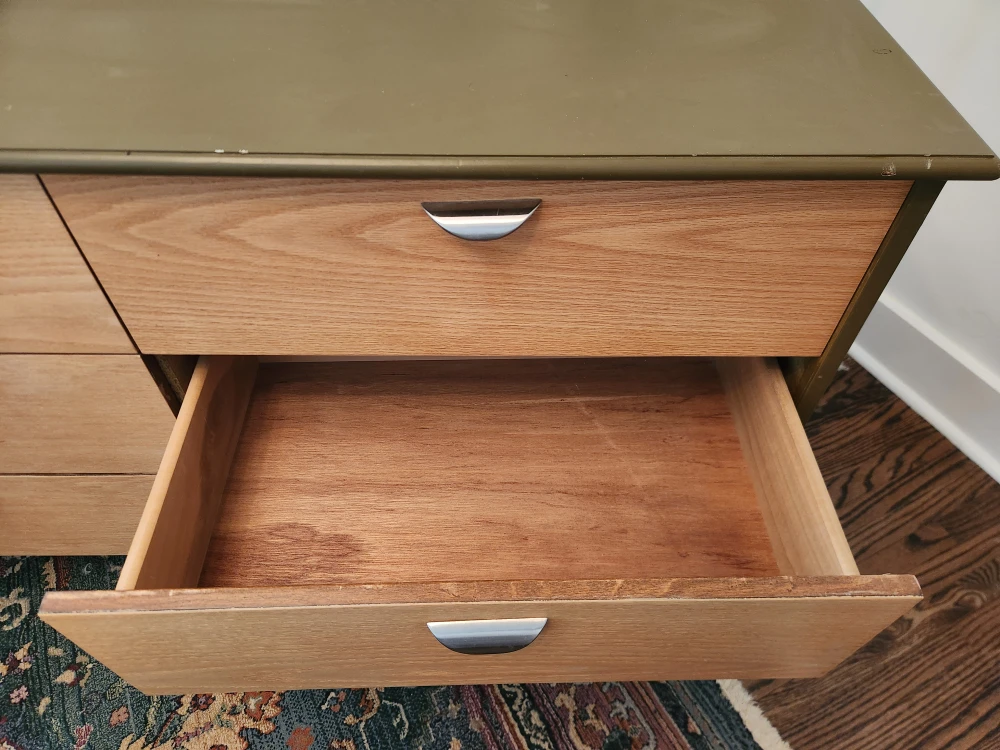 Wood Dresser with 6 Drawers - photo 3