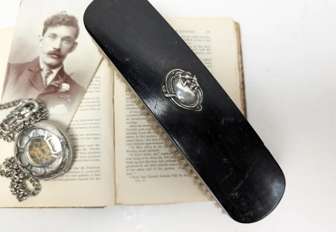 Genuine Ebony Clothes Brush ~ Art Nouveau Sterling Silver Crest image indicator(7)