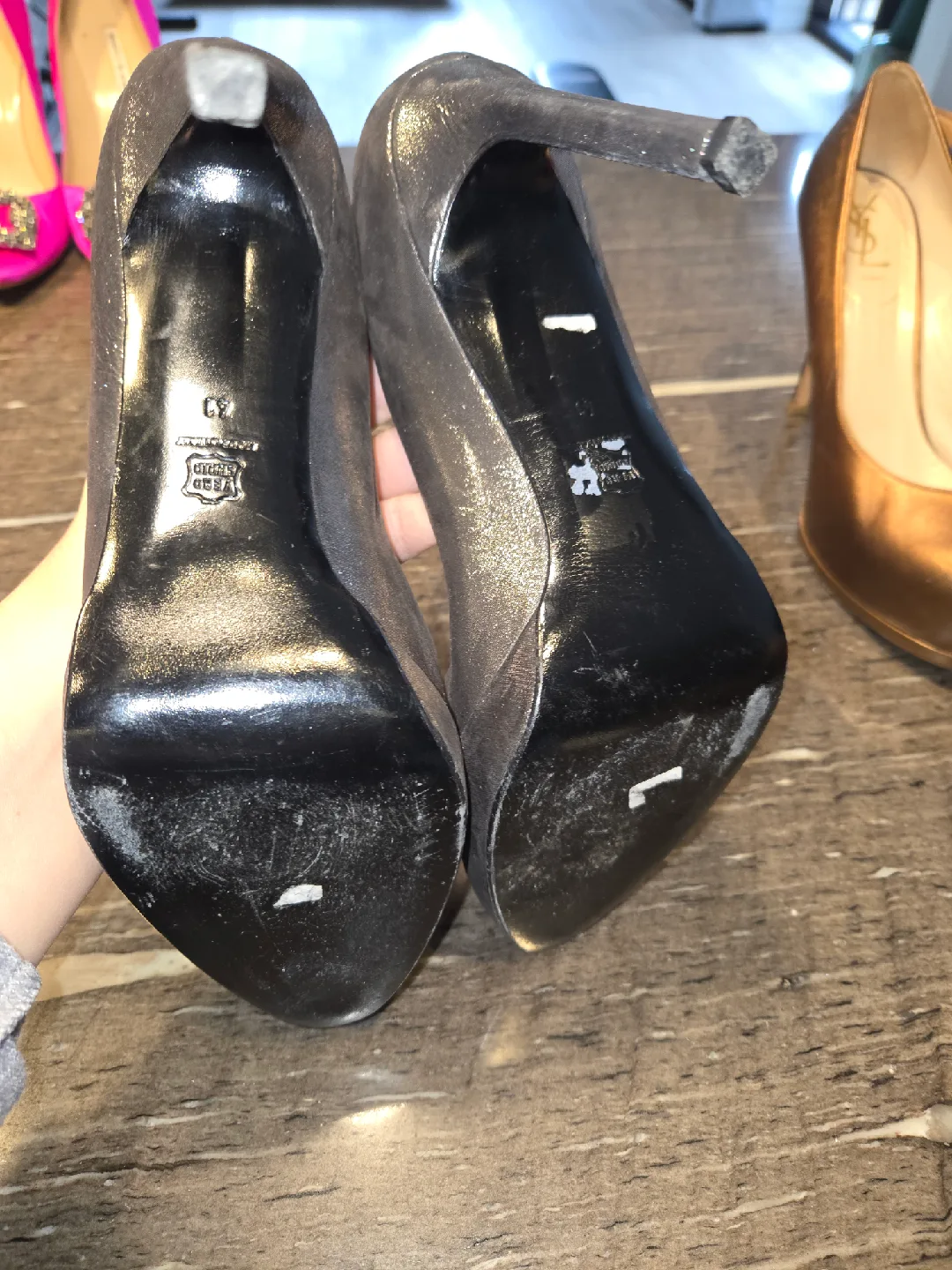 Bruno Frisoni Paris Heels image indicator(7)