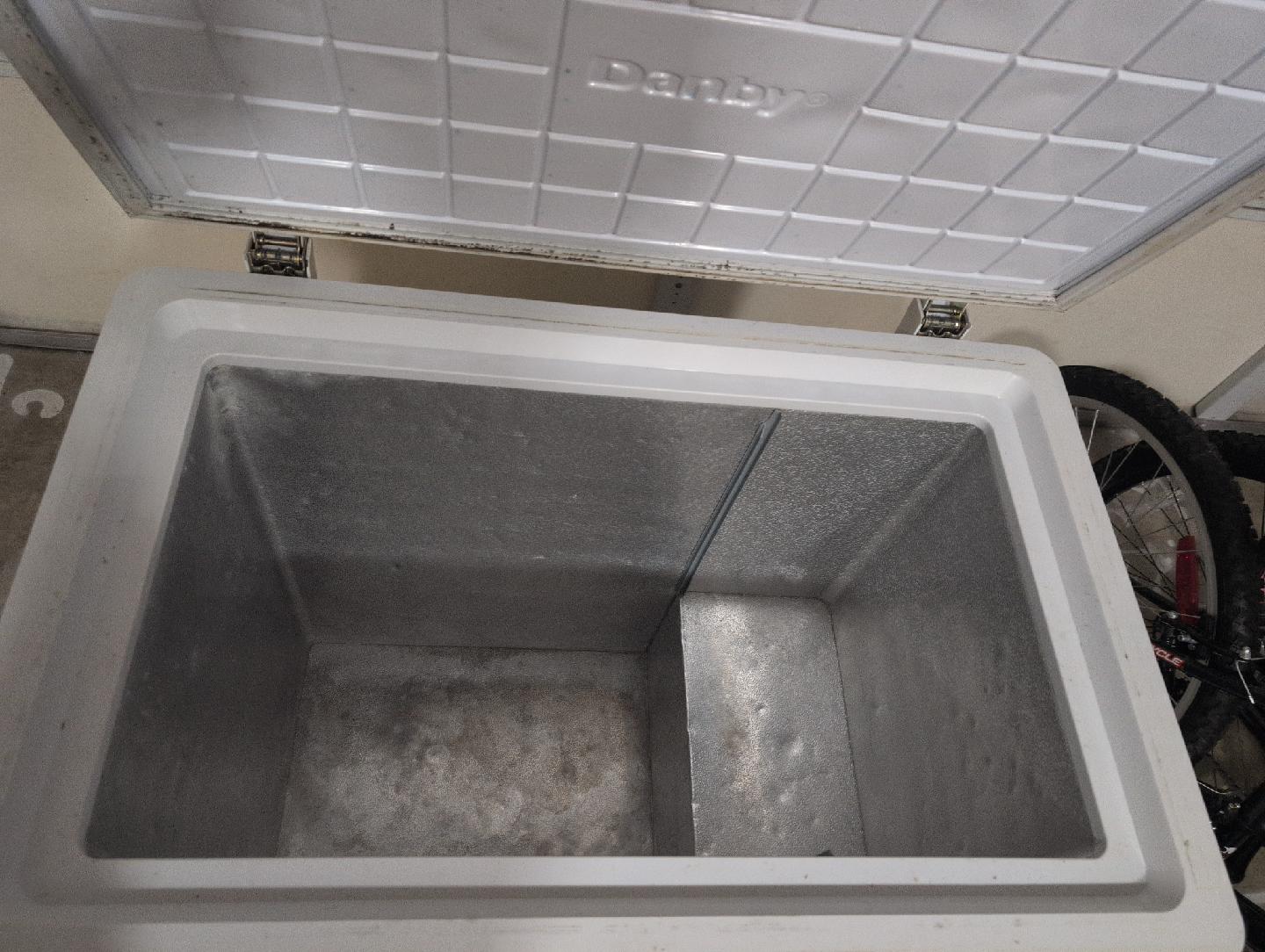 Danby Chest Freezer - photo 3