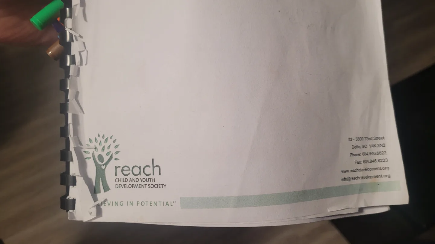 Zoe Small Breed Chicken, Quinoa & Black Bean Recipe image indicator(3)