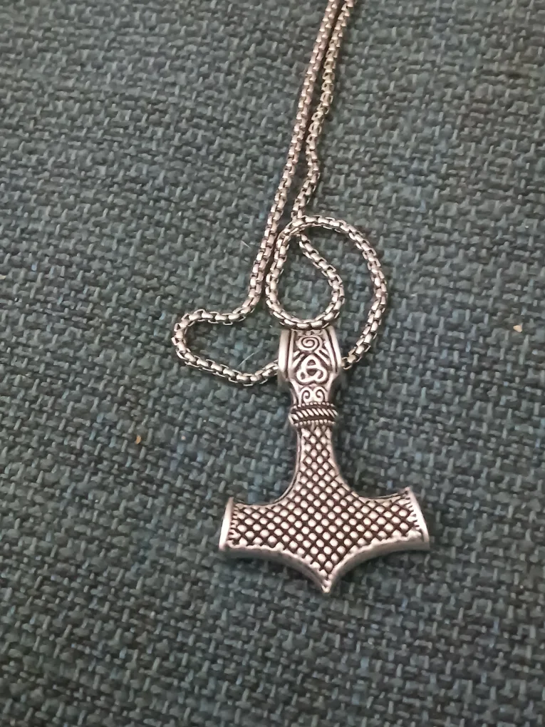 Thor's Hammer Pendant Necklace image indicator(3)