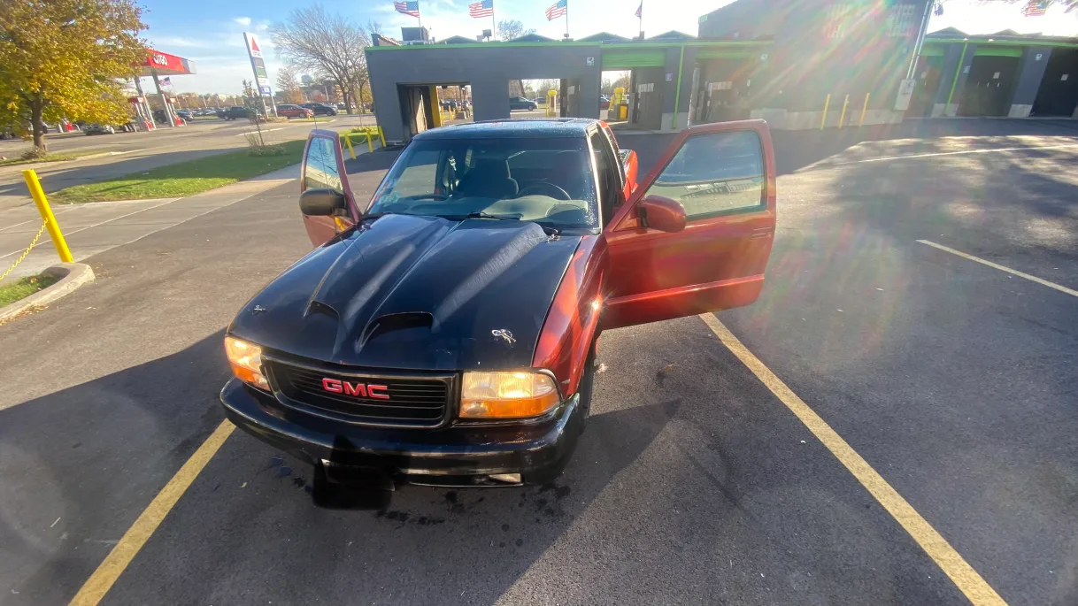 GMC Sonoma 2000 image indicator(6)