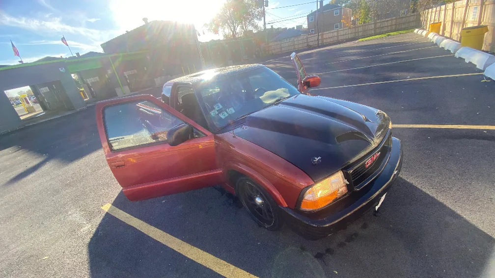 GMC Sonoma 2000 image indicator(10)