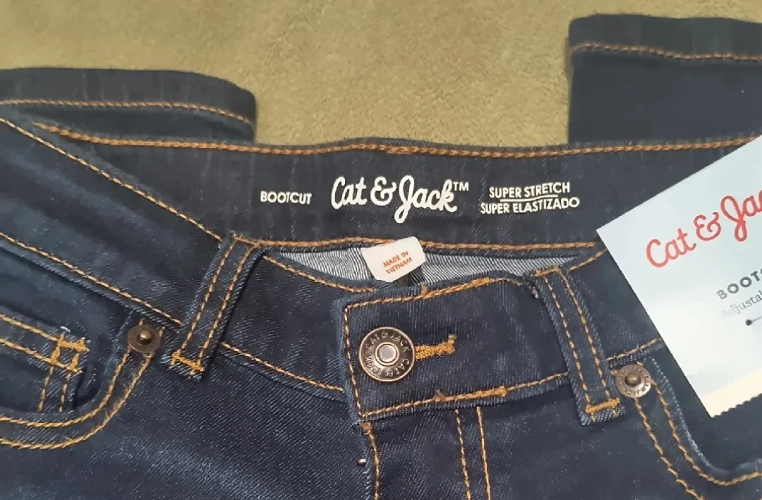 Cat & Jack Bootcut Jeans - Size 8 - New image indicator(4)