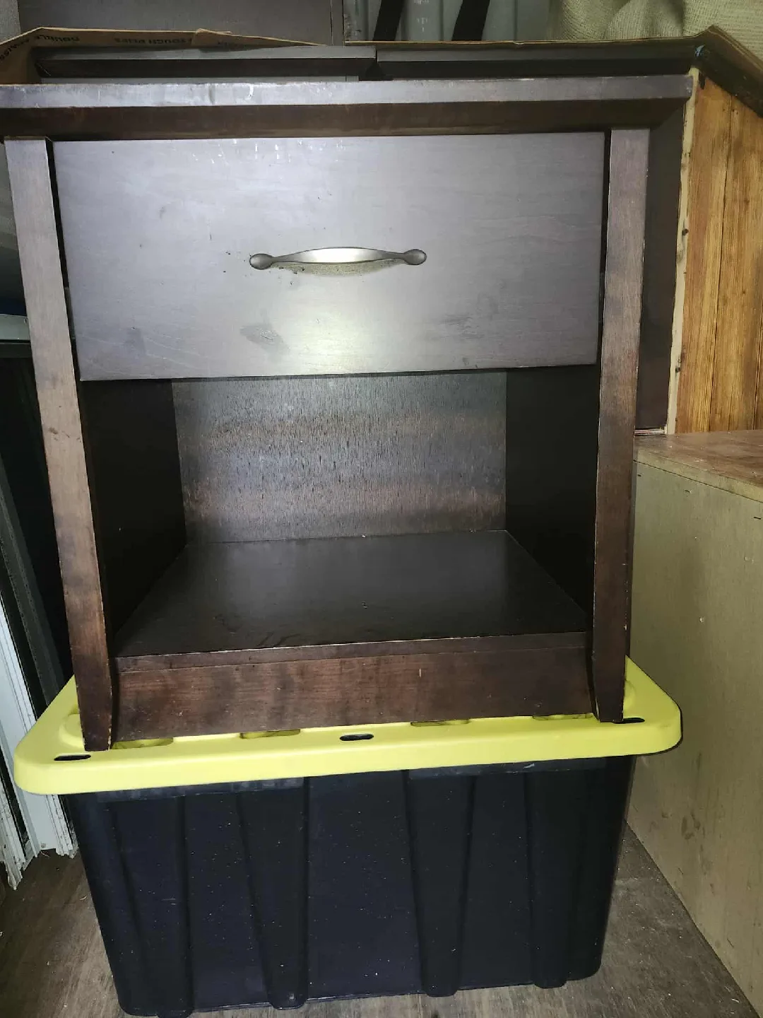 Brown Wood Nightstand with Drawer image indicator(4)