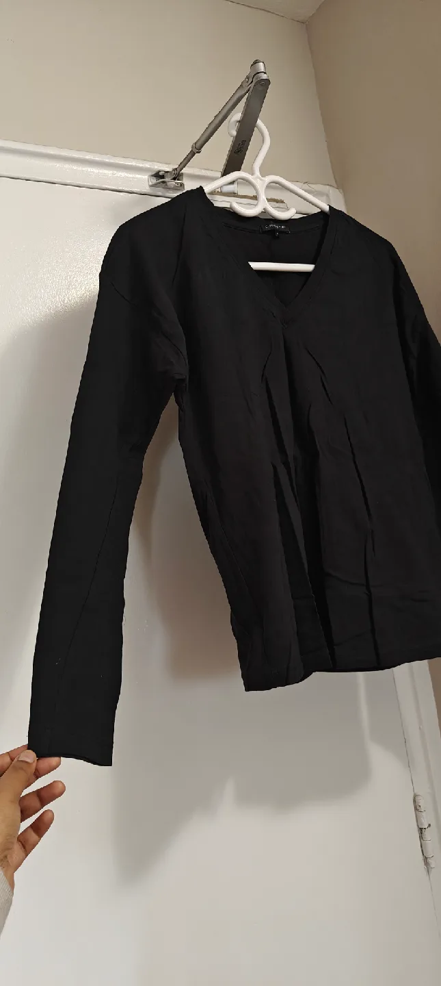 Chemistry Black Long Sleeve Shirt - Size M image indicator(3)