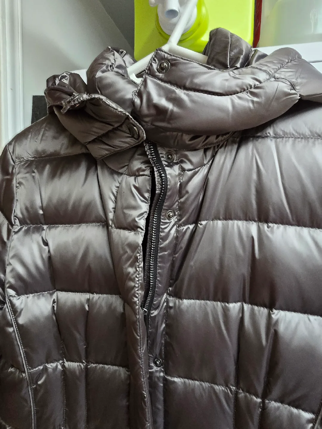DKNY Silver  Puffer Coat - Size M image indicator(8)