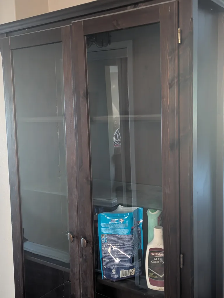 wooden glass cabinet image indicator(2)