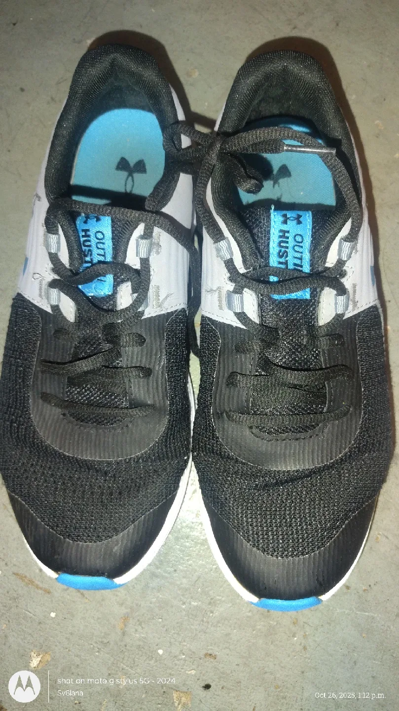 Under Armour Hustle Running Shoes 7y image indicator(2)