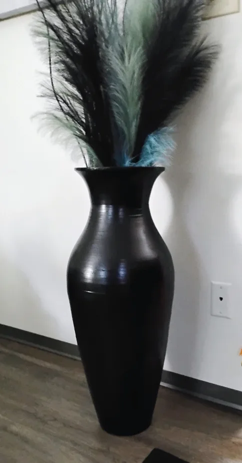 Large Black Decorative Floor Vase image indicator(2)