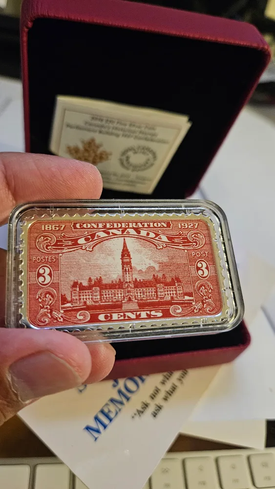 2018 $20 Fine Silver Coin - Canada's Parliament Building thumbnail