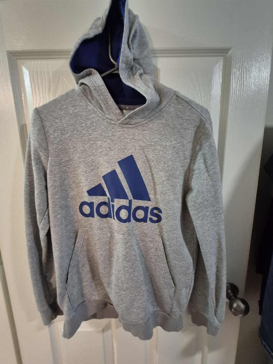 Adidas Youth Hoodie - Size L/G (13-14Y)