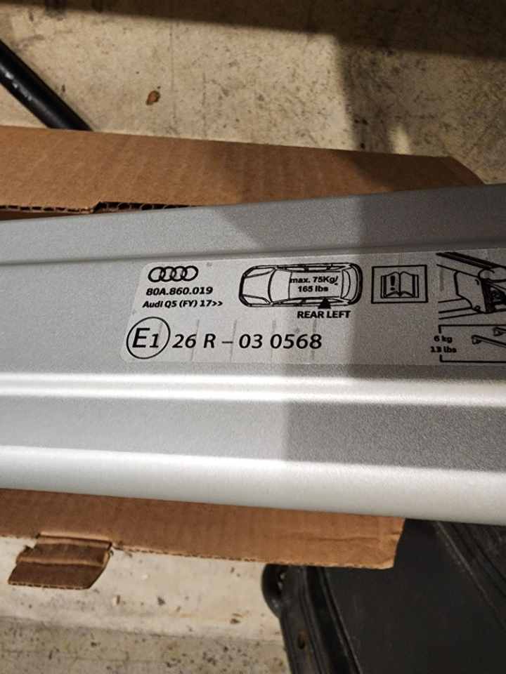 Audi Q5 Roof Rack (2018 - 2024) - New! - photo 2