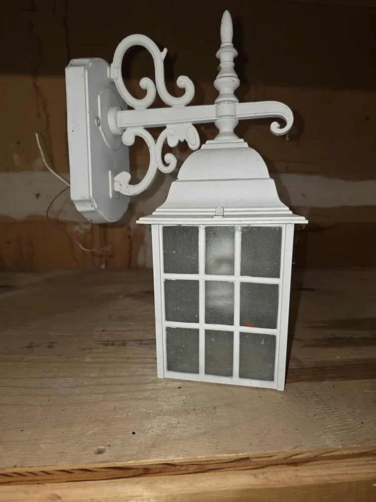 White Outdoor Wall Lantern image indicator(3)