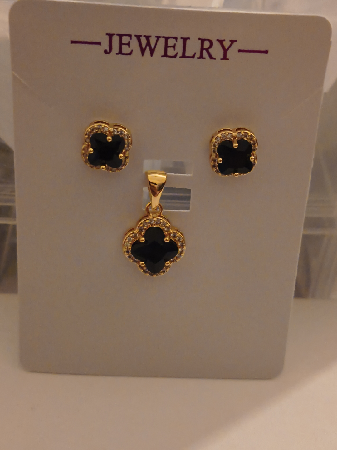 Clover Pendant & Earrings Set