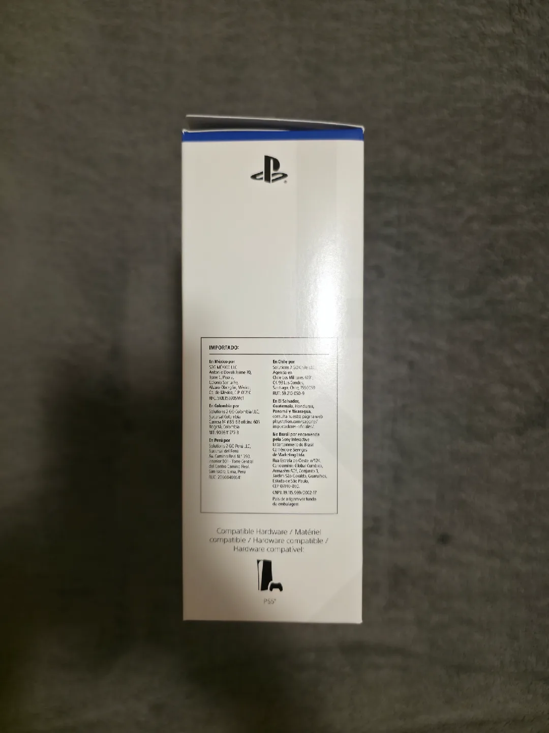 PlayStation 5 Controller (Volcanic Red) image indicator(2)