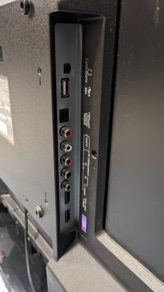 Insignia 32" LED TV - Great Condition! image indicator(2)