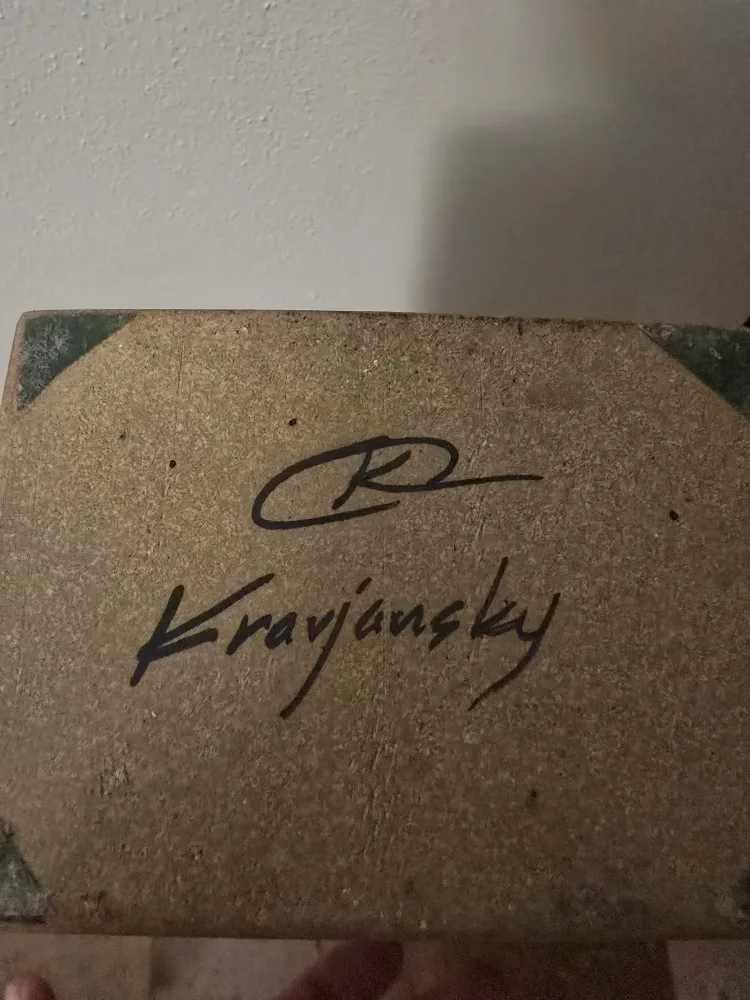 Kravjansky Tall Vase - 21 Inches image indicator(8)