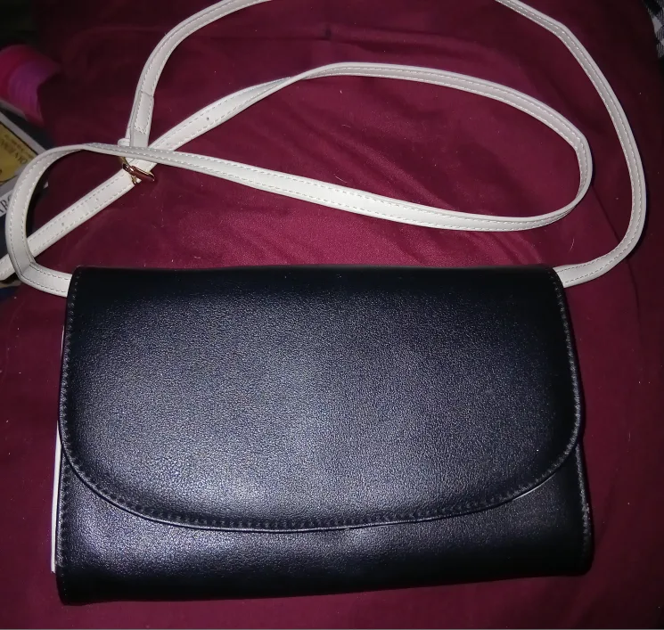 Simons Black & White Crossbody Bag thumbnail