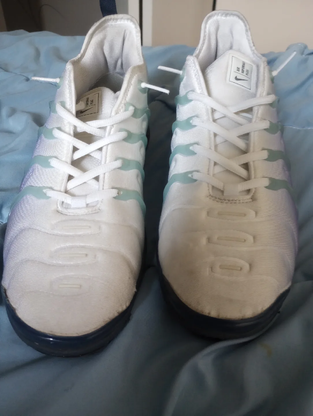 Nike Air VaporMax Plus/ Blizzard image indicator(3)