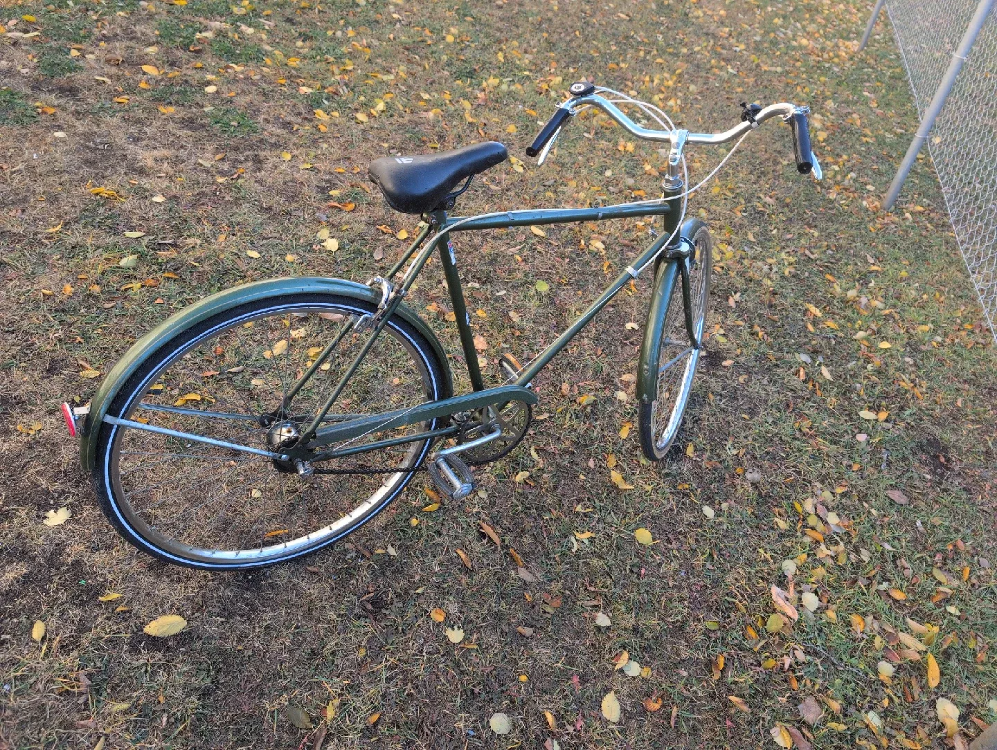 Huffy Edmonton Green Bicycle image indicator(3)