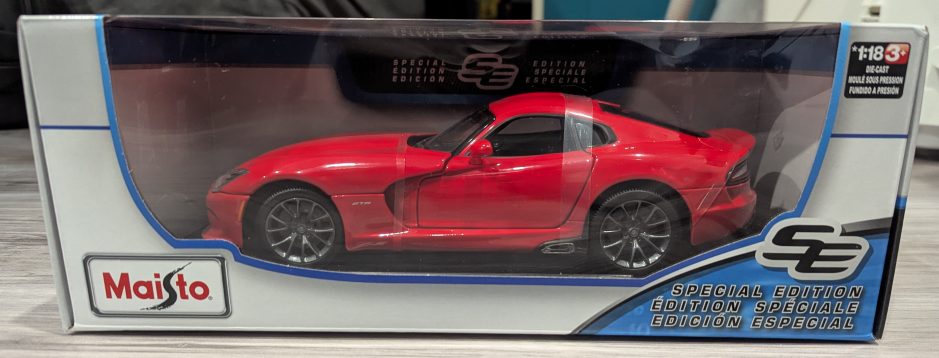 Maisto 2013 SRT Dodge Viper GTS - photo 2