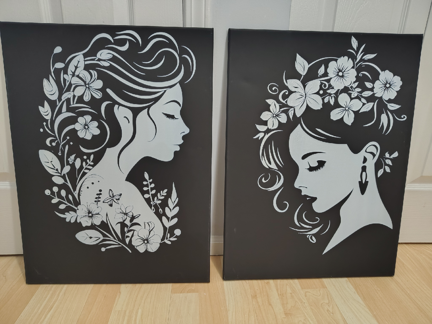 Set of 2 Wall Art Canvases 18 x 24 in