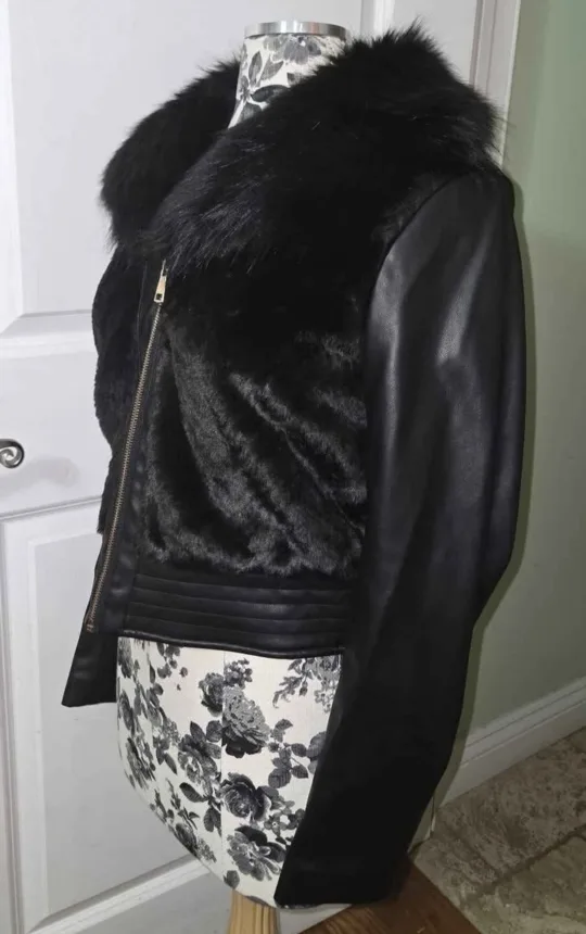 JOLIBEL Black Faux Fur Leather Jacket - Size 6 image indicator(2)