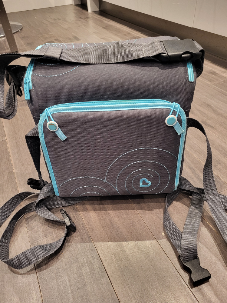Munchkin Brica 2-in-1 Travel Booster Seat