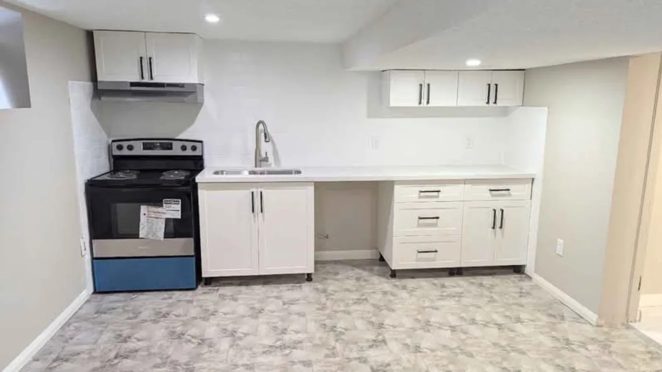 1 Bedroom Basement Apartment image indicator(5)