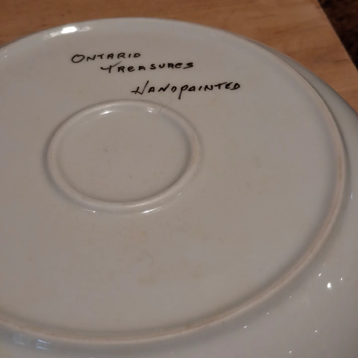 Handpainted Ontario Treasures Bowl image indicator(4)