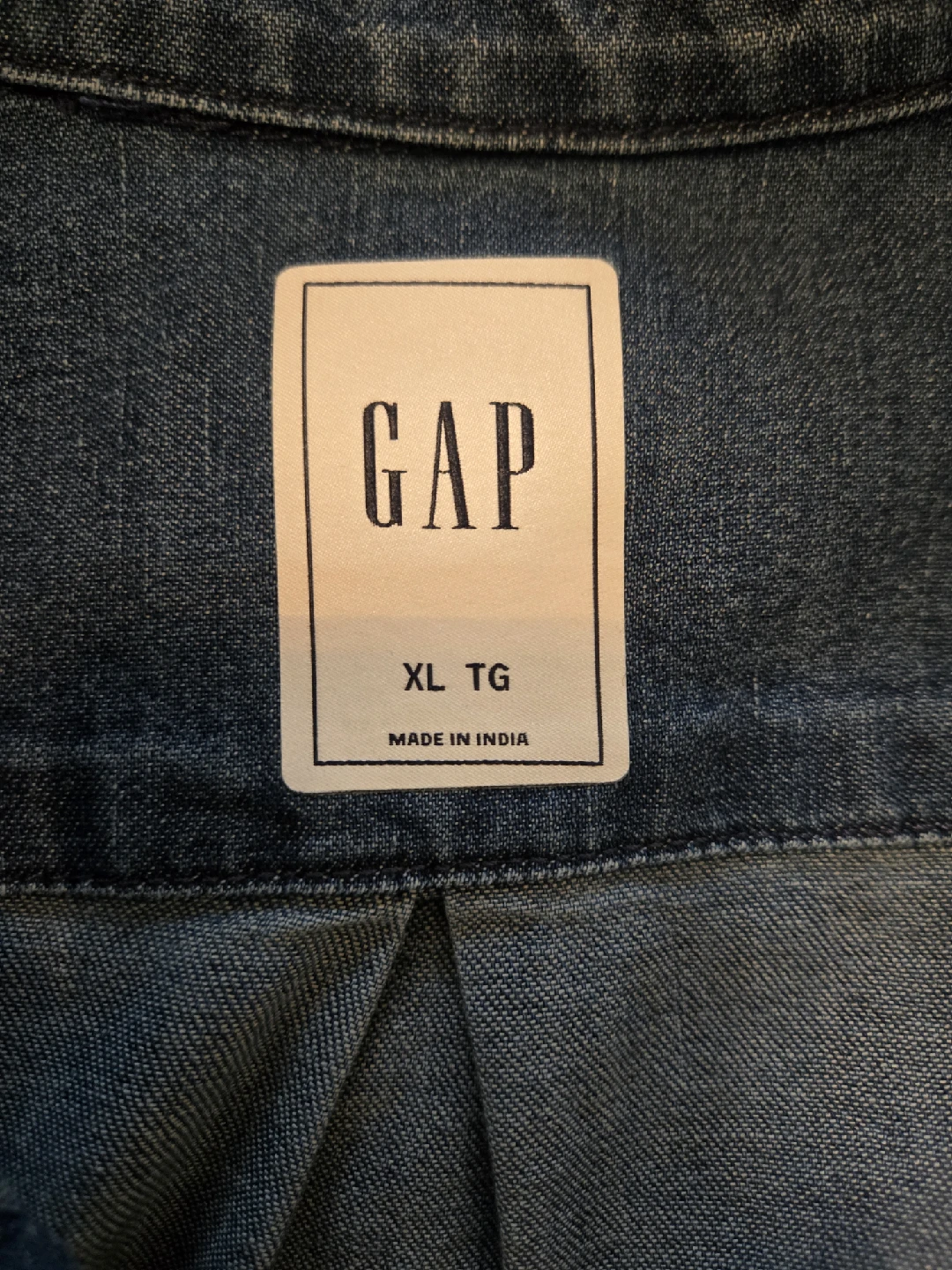 GAP Denim Button-Down Shirt - XL - photo 2
