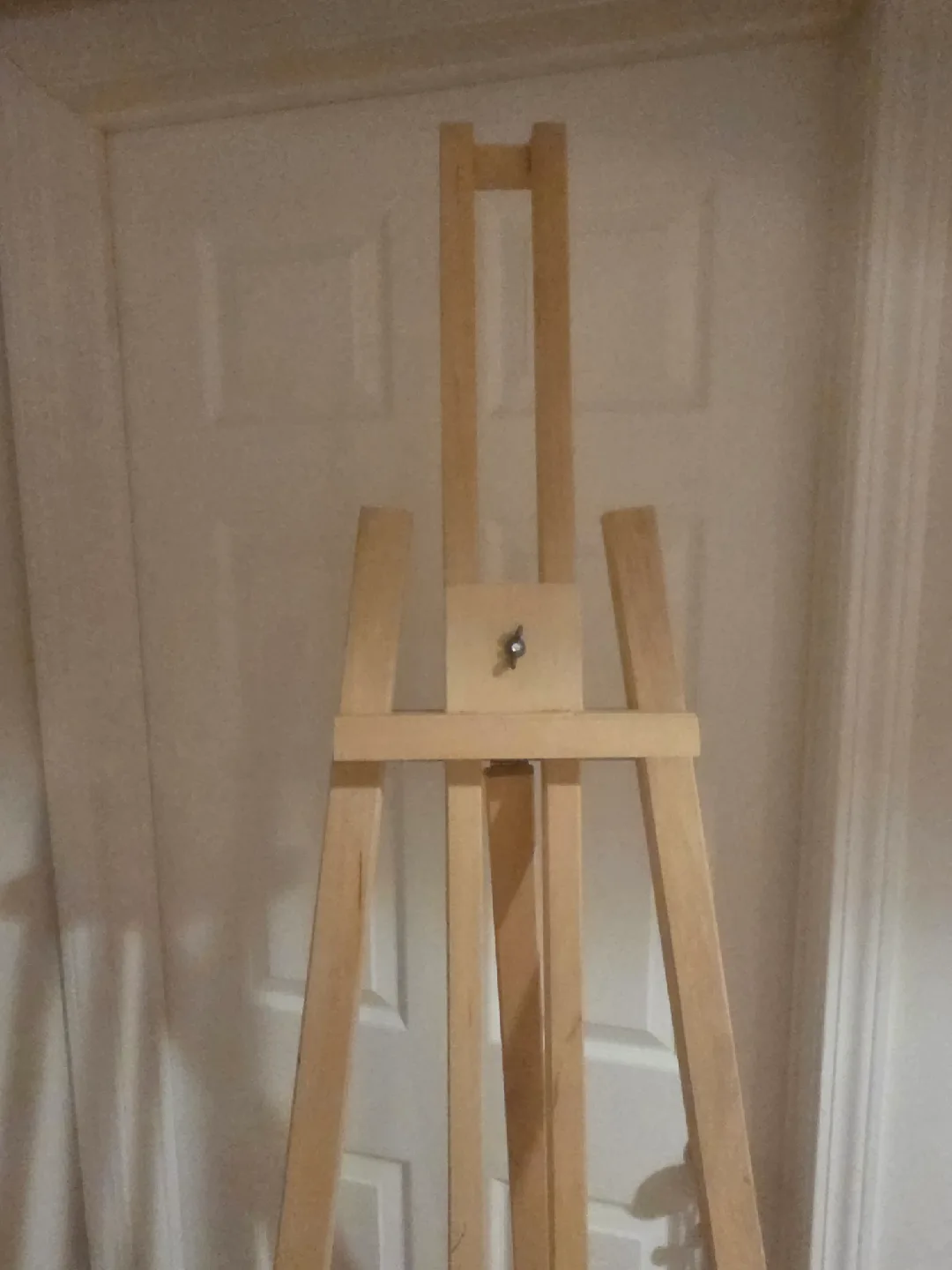 Wooden  Easel - Like New! image indicator(2)