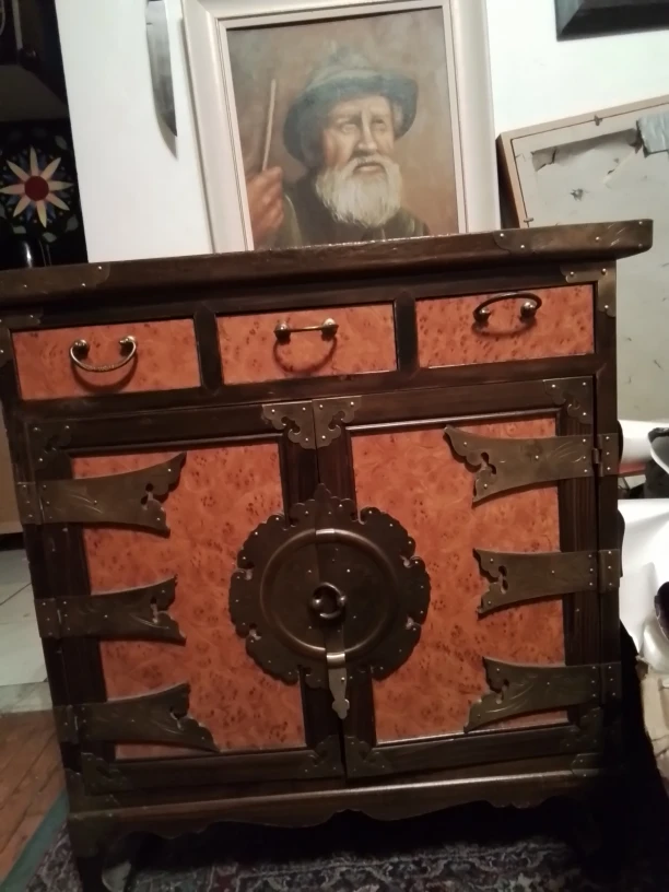 Vintage Chinese Oriental Hard Wood Carbinet - photo 2