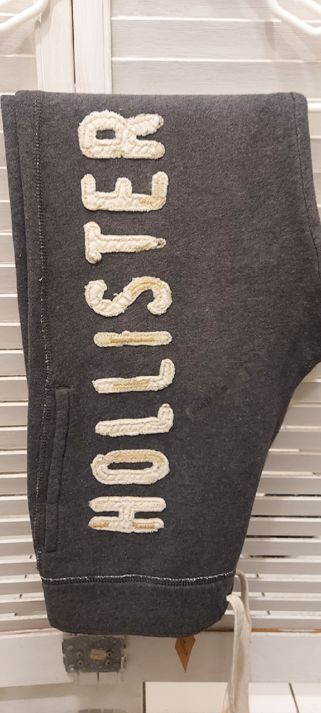 Hollister Skinny Sweatpants - Size Medium - photo 4
