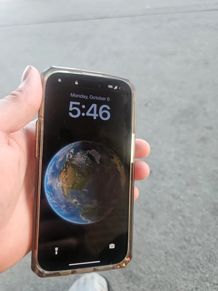 Used Iphone 15 Pro 128GB image indicator(2)