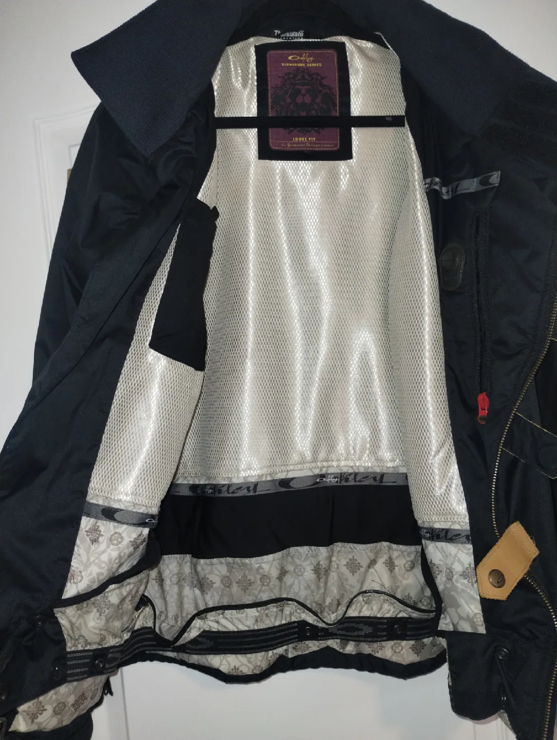 Oakley womens Gretchen bleiler jacket size medium image indicator(2)