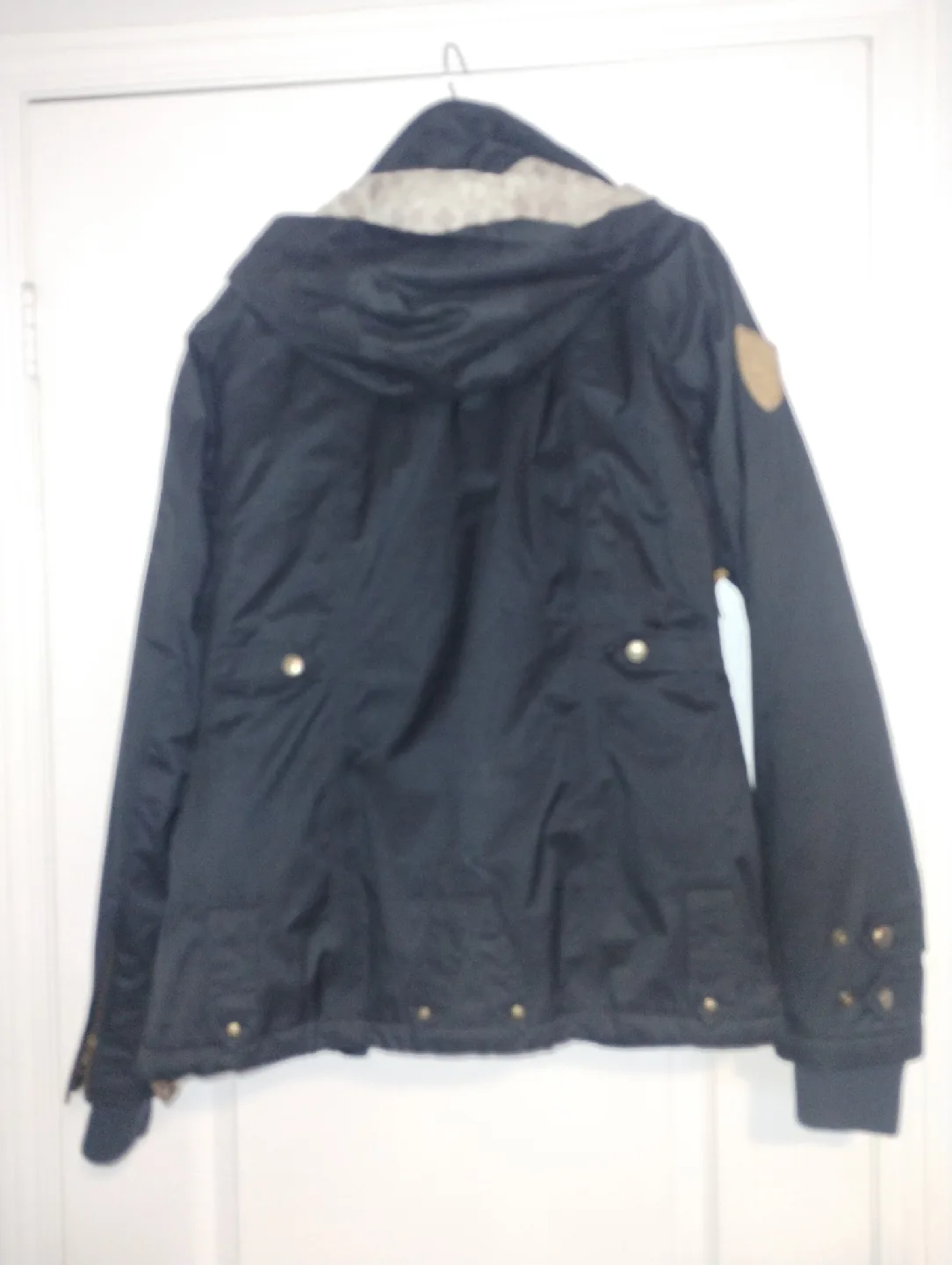 Oakley womens Gretchen bleiler jacket size medium image indicator(3)