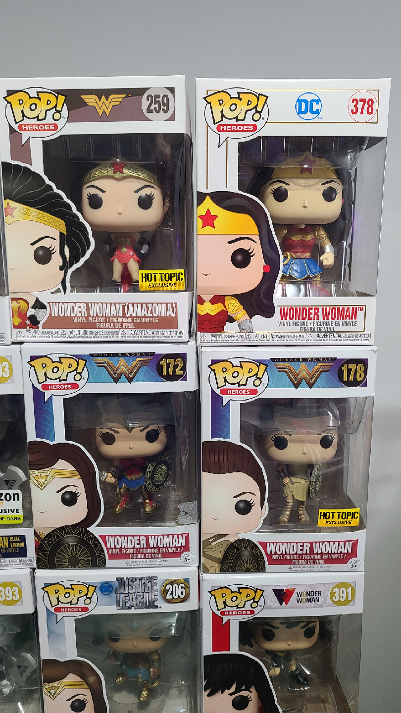 Funko Pop! Wonder Woman Vinyl Figures Collection - photo 3