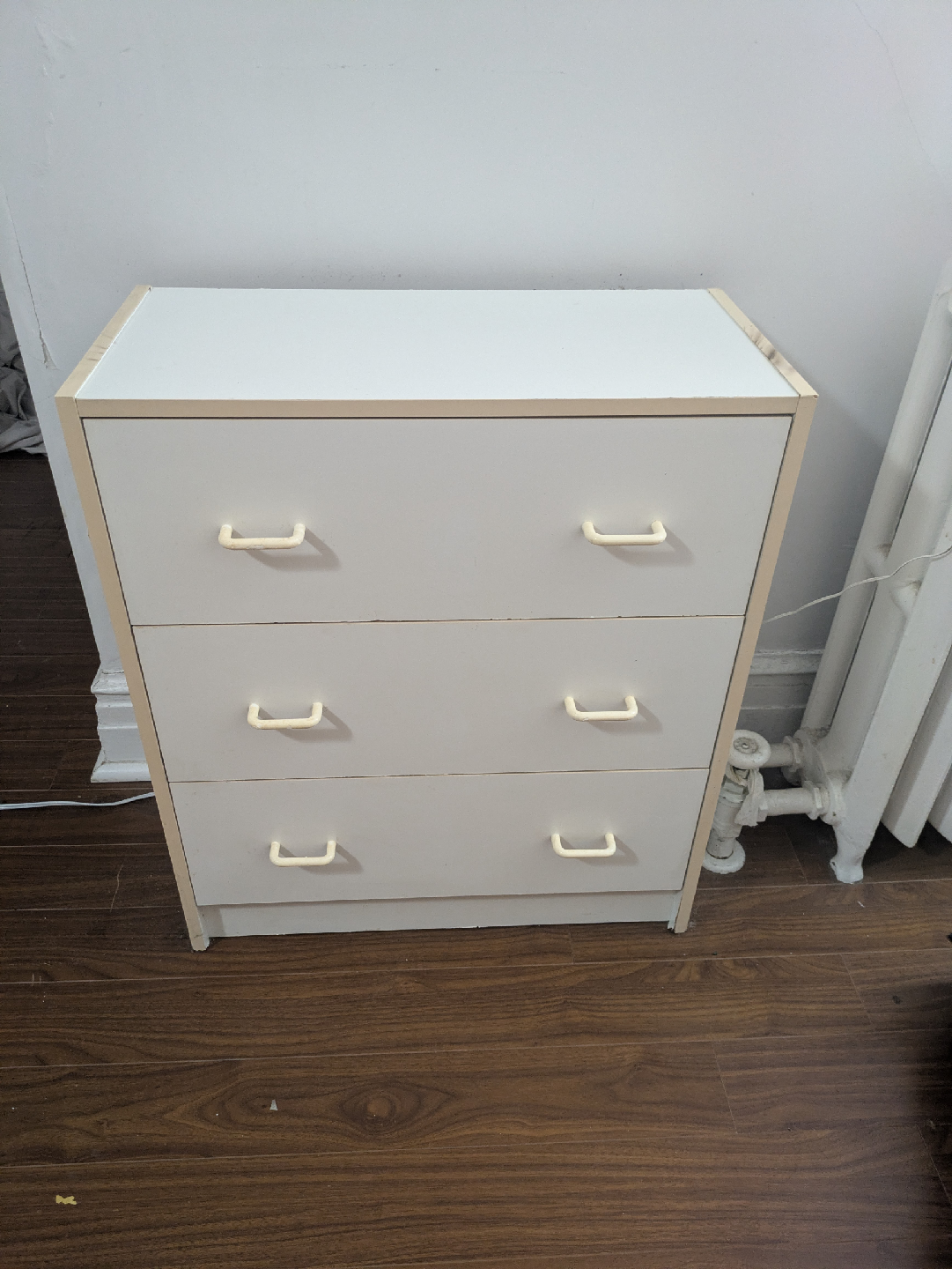 White 3-Drawer Dresser - photo 2