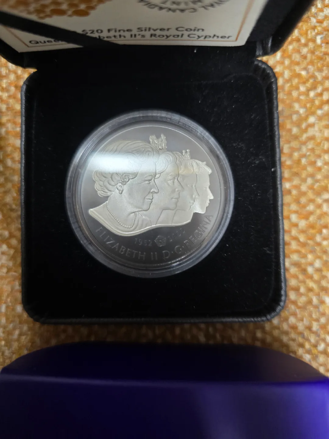 Royal Canadian Mint $20 Fine Silver Coins $115 &$150 image indicator(4)