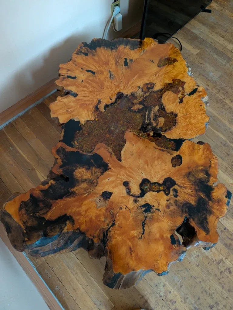 Unique Natural Wood Coffee Table image indicator(2)