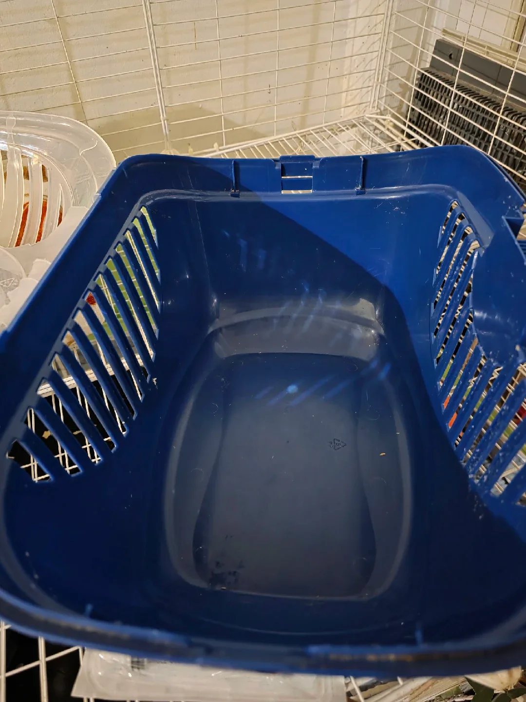 Blue Pet Carrier image indicator(5)