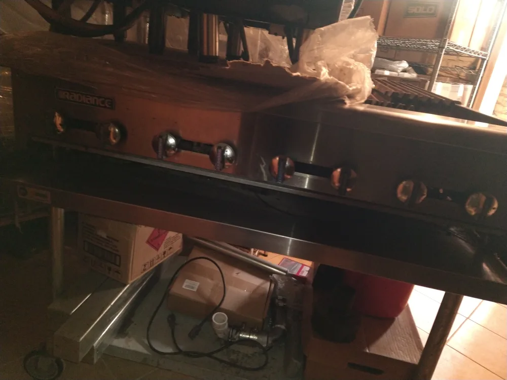 Radiance Gas Charbroiler Grill image indicator(4)