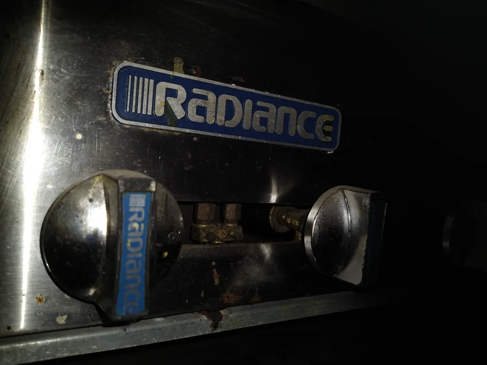 Radiance Gas Charbroiler Grill image indicator(5)