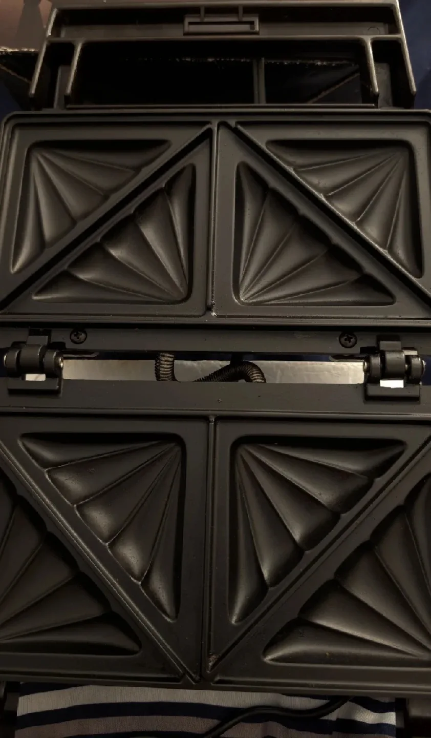 Clark Snakmaster Multi Purpose Toaster image indicator(2)