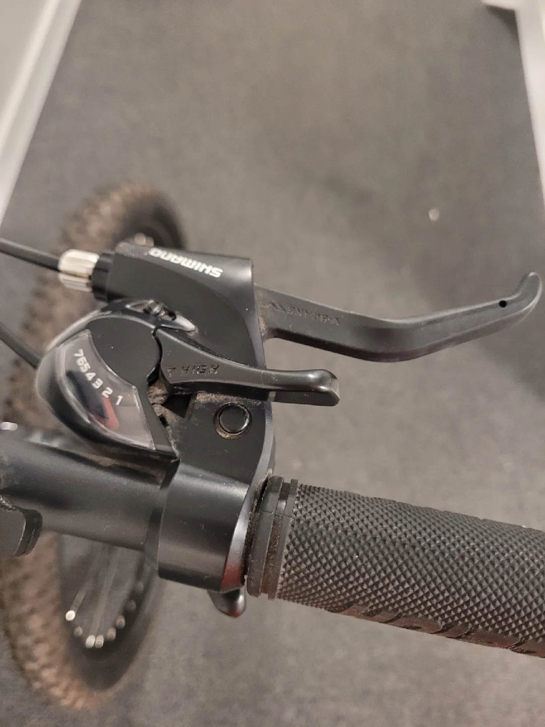 Raleigh Transfer  Mountain Bike - Blue image indicator(8)