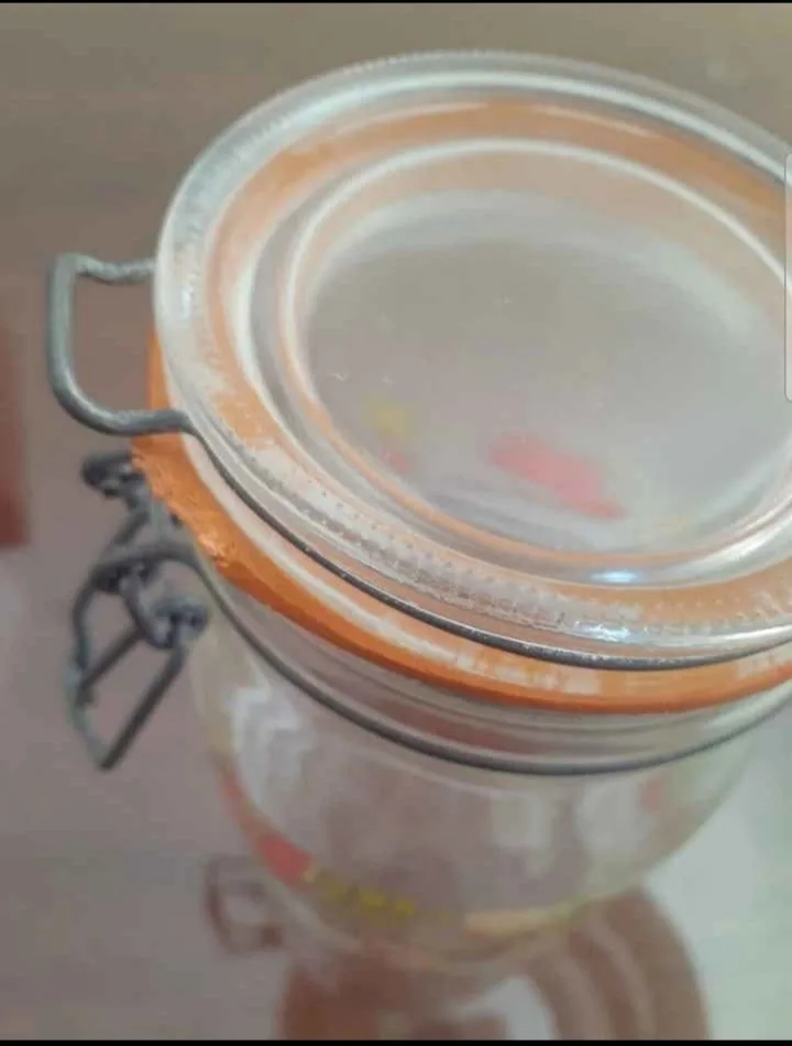 Set of 4 Glass Kitchen Canisters image indicator(3)