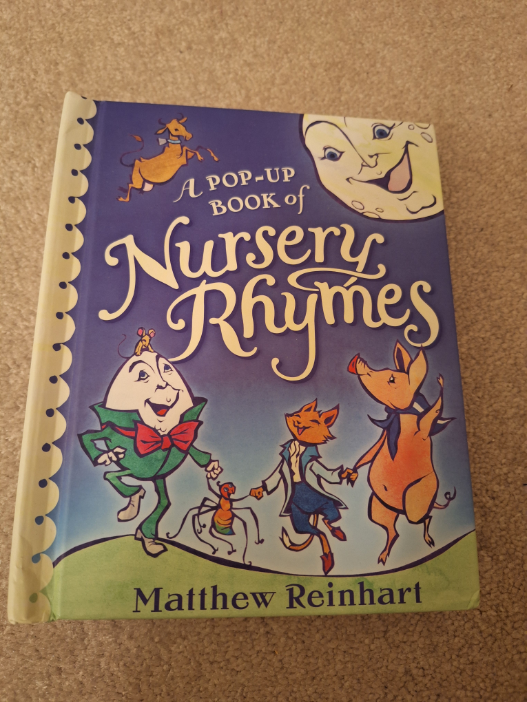 A Pop-Up Book of Nursery Rhymes by Matthew Reinhart